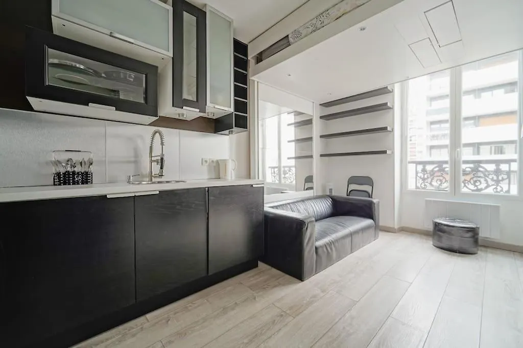 Doorman - Parisian Apt Historic Gem - Top Location